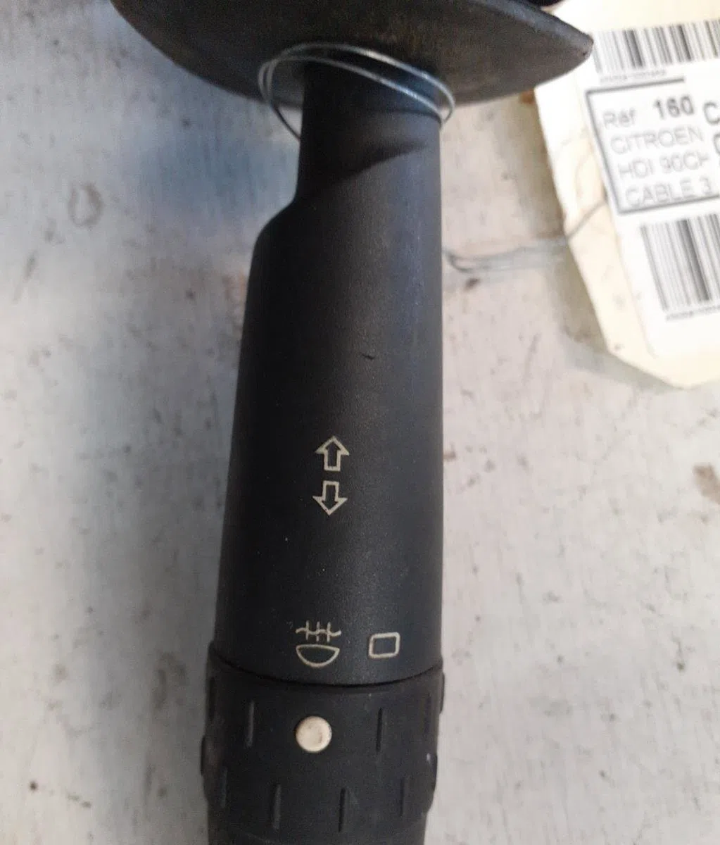 Commande clignotant Citroen XANTIA (X1_, X2_) 2.0 hdi 90 (1999-2003) occasion — photo 2
