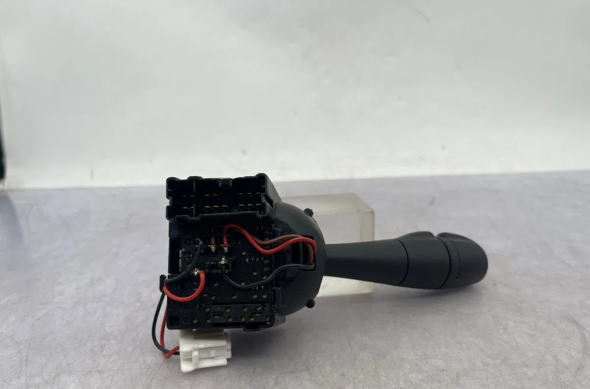 Commande clignotant DACIA DUSTER 1 PHASE 2 occasion — photo 4
