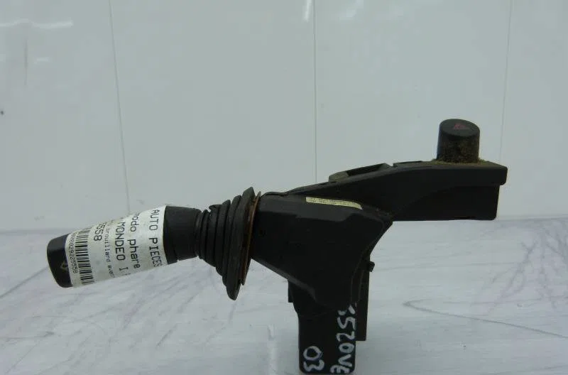 Commande clignotant FORD MONDEO 1 PHASE 2 occasion — photo 4