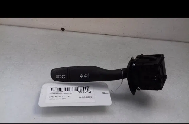 Commande clignotant Opel ASTRA K (B16) 1.6 turbo (68) (2015) occasion — photo 4
