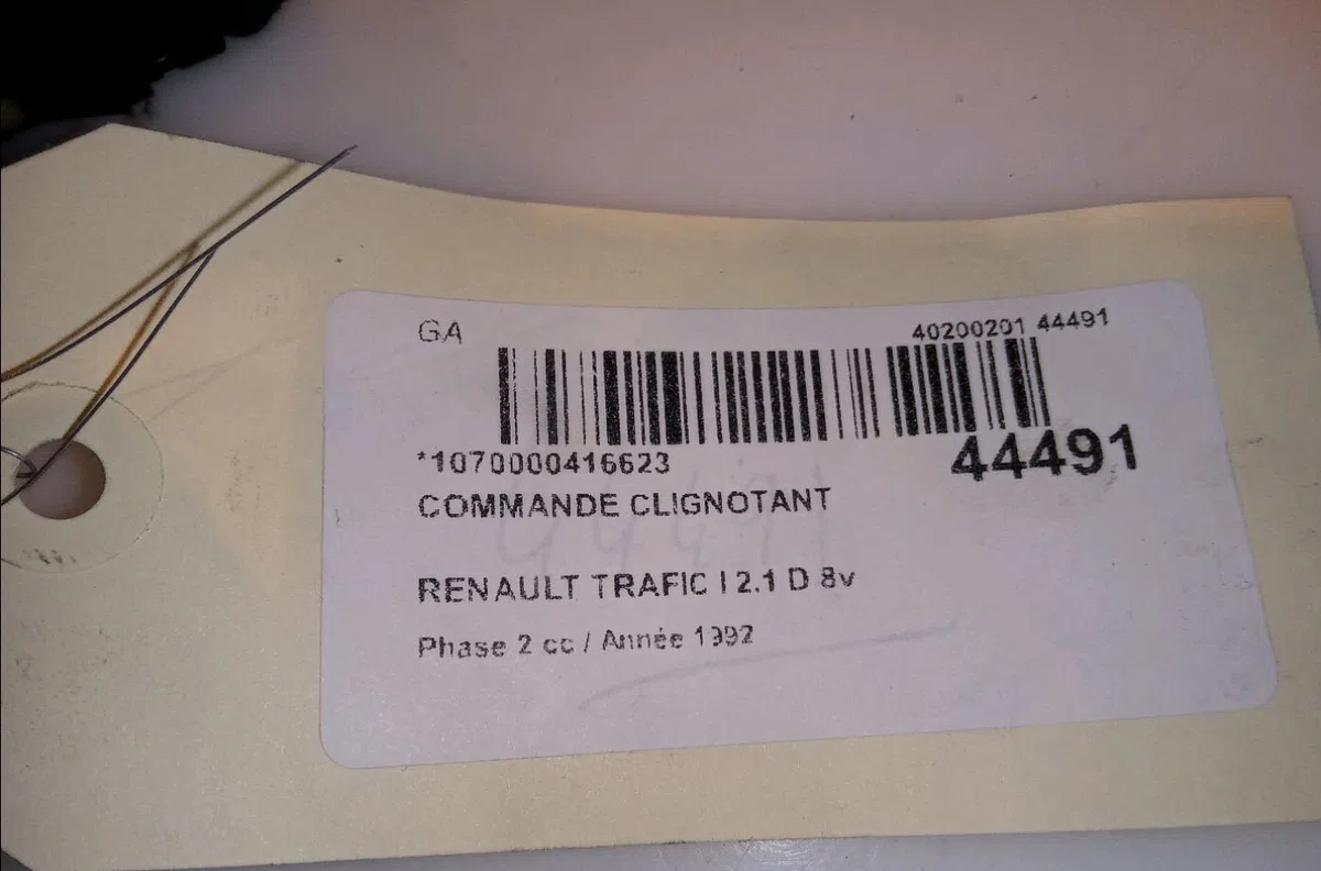 Commande clignotant Renault TRAFIC Autobus-Autocar (T5, T6, T7) 2.1 d (1980-1989) occasion — photo 4