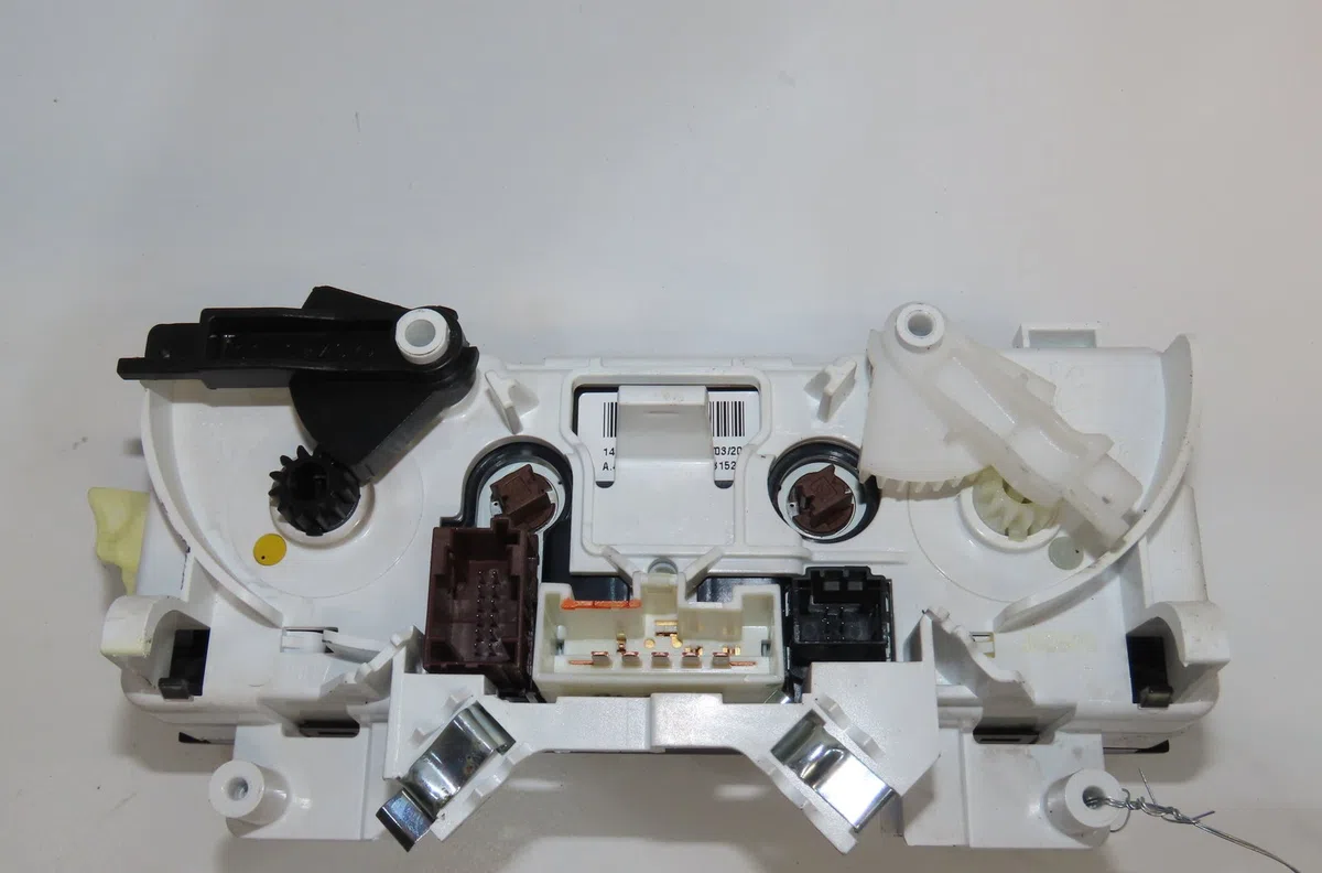 Commande de chauffage Citroen BERLINGO Camionnette-Monospace (B9) 1.6 hdi 75 (2008) 3 portes occasion — photo 2