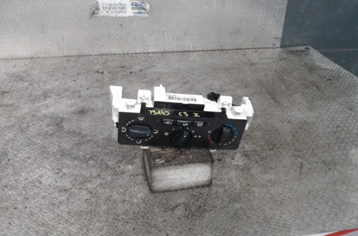 Commande de chauffage CITROEN C3 1  C3 1 PHASE 2 occasion — photo 2