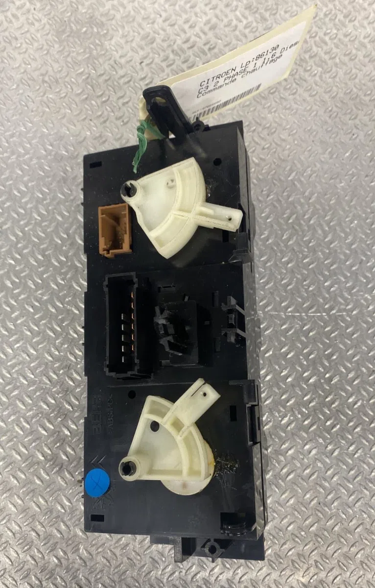 Commande de chauffage Citroen C3 II (SC_) 1.6 hdi (2009-2016) 5 portes occasion — photo 2