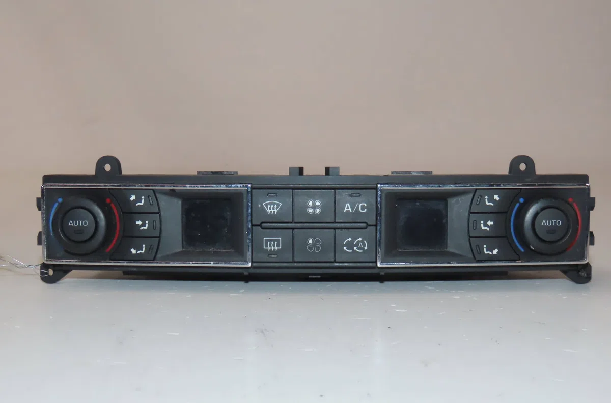 Commande de chauffage Citroen C5 III Break (RW_) 1.6 hdi 110 (2008) 5 portes occasion — photo 2