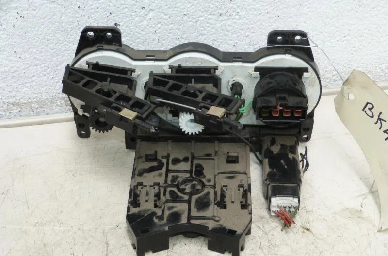 Commande de chauffage HYUNDAI ACCENT 2 occasion — photo 4