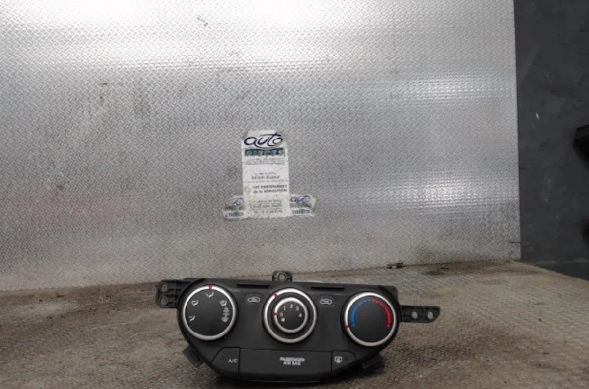 Commande de chauffage KIA PICANTO 2  PICANTO 2 PHASE 1 occasion — photo 2