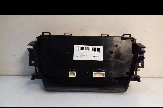 Commande de chauffage Mazda CX-5 (KE, GH) 2.2 d (ke2fw) (2012-2017) 5 portes occasion — photo 3