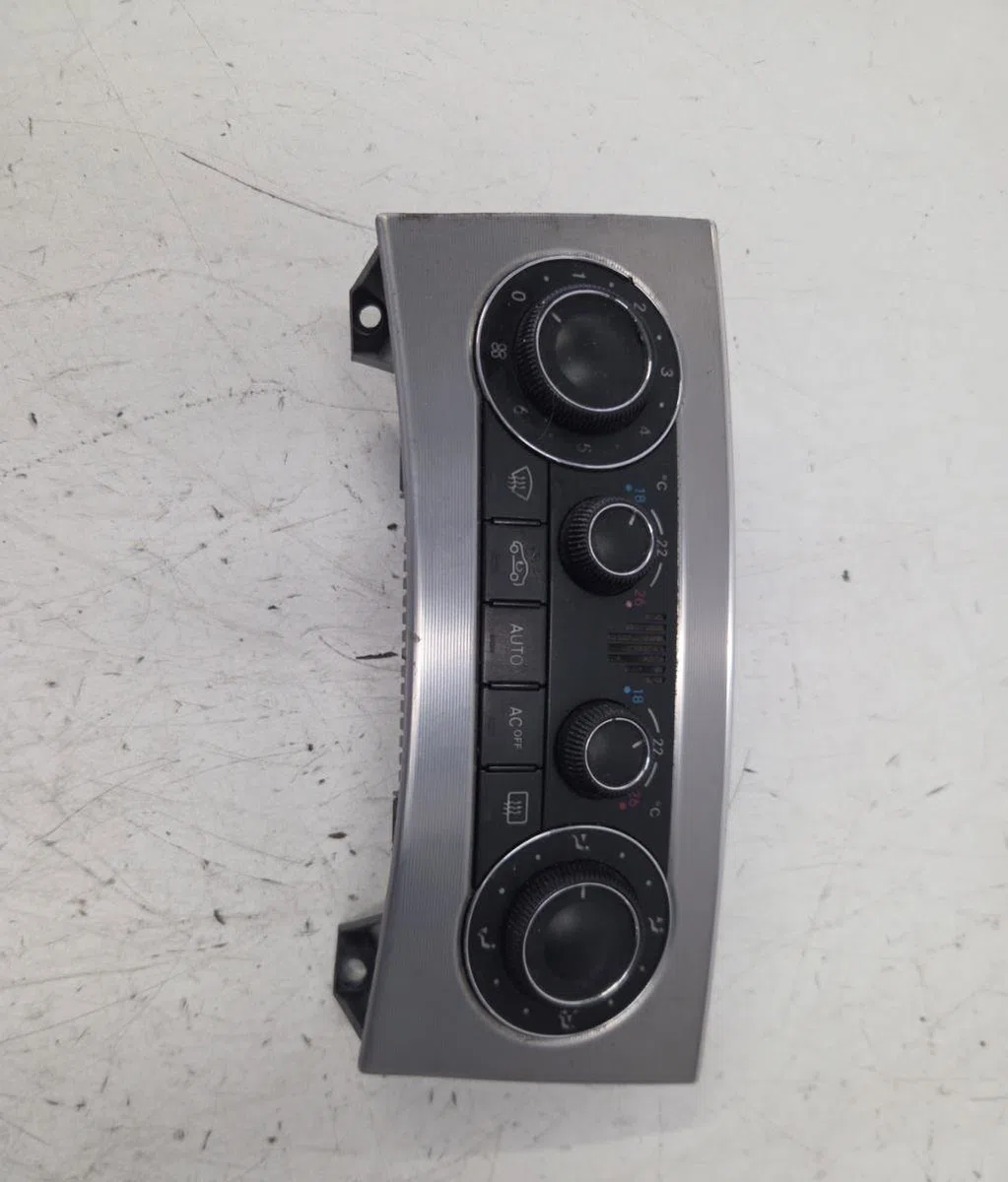 Commande de chauffage MERCEDES CLASSE C 203 COUPE SPORT PHASE 1 occasion — photo 2