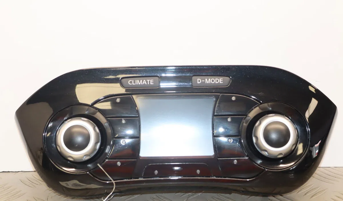 Commande de chauffage Nissan JUKE (F15) 1.2 dig-t (2014) occasion — photo 2