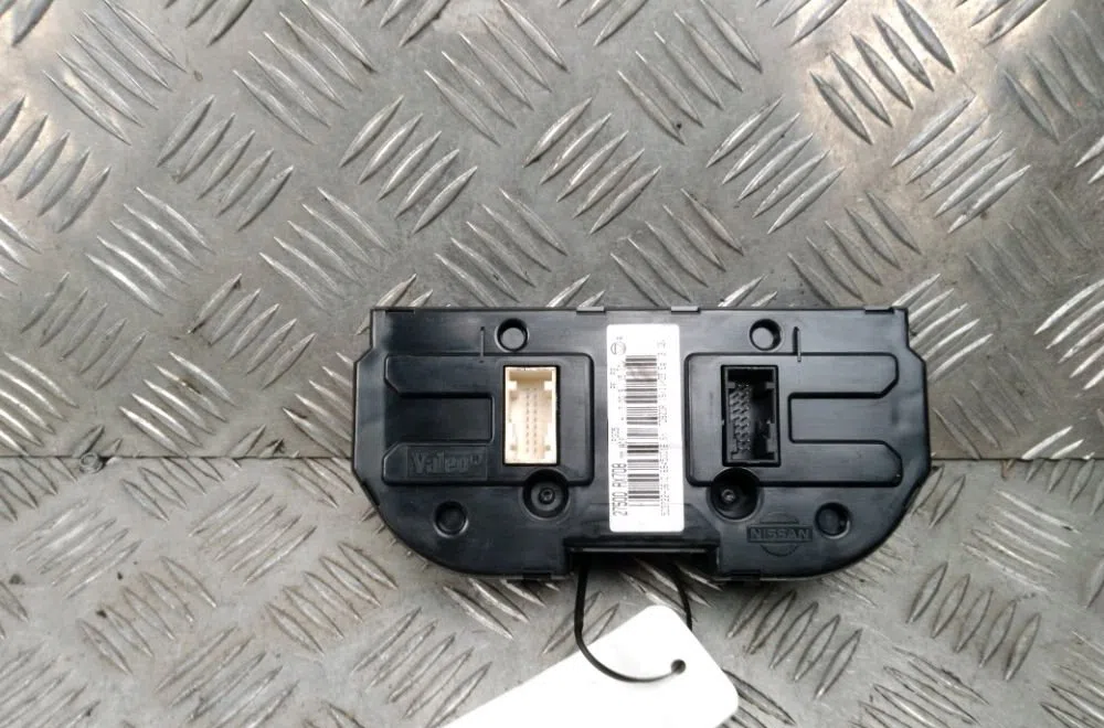 Commande de chauffage Nissan MICRA III (K12) 1.2 16v (2003-2010) occasion — photo 2