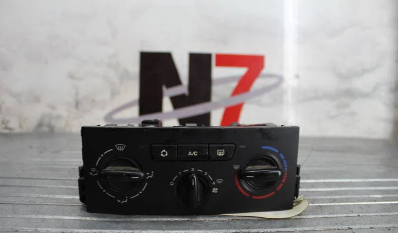 Commande de chauffage PEUGEOT 207 PHASE 1 BREAK occasion — photo 4