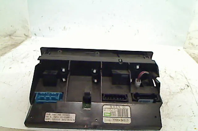 Commande de chauffage Renault SAFRANE II (B54_) 2.2 dt (b54g) (1996-2000) 5 portes occasion — photo 2
