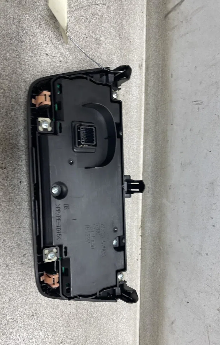 Commande de chauffage Suzuki SWIFT V (AZ) 1.2 shvs (a2l412) (2017) occasion — photo 2