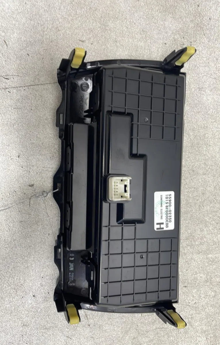 Commande de chauffage Toyota AURIS (_E15_) 1.8 hybrid (zwe150_) (2010-2012) occasion — photo 2