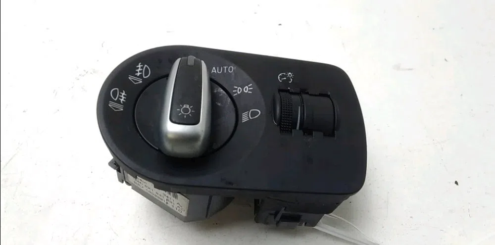 Commande eclairage Audi A1 (8X1, 8XK) 1.6 tdi (2011-2015) 3 portes occasion — photo 2