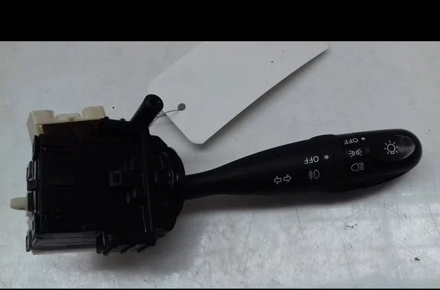 Commande eclairage Fiat SEDICI (189_) 2.0 d multijet 4x4 (2006-2014) occasion — photo 4