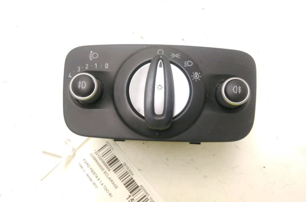 Commande eclairage Ford FIESTA VI (CB1, CCN) 1.4 tdci (2010-2012) 3 portes occasion — photo 3