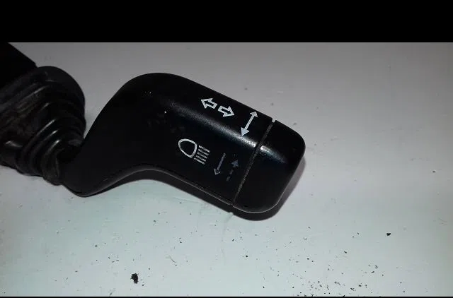 Commande eclairage Opel ZAFIRA A Monospace (T98) 1.8 16v (f75) (1999-2000) occasion — photo 2