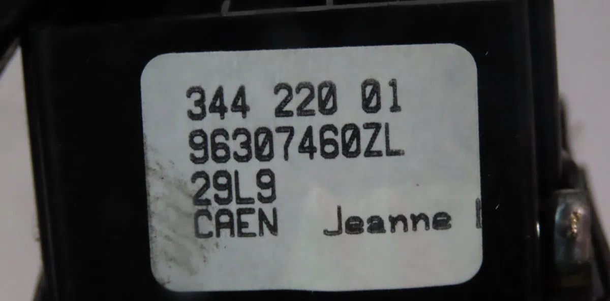 Commande eclairage Peugeot 206 3-5 portes (2A-C) 1.6 i (1998-2000) occasion — photo 3