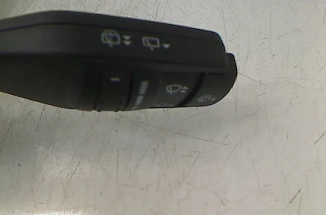 Commande essuie glace Ford C-MAX (DM2) 1.8 tdci (2007-2010) 5 portes occasion — photo 2