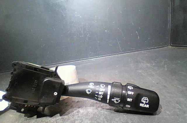Commande essuie glace Kia SORENTO I (JC) 2.5 crdi (2006-2011) occasion — photo 3