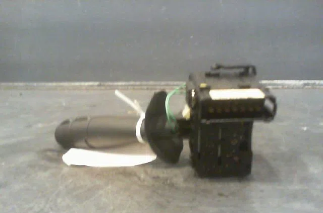 Commande essuie glace Renault ESPACE IV (JK0-1_) 2.2 dci (jk0h) (2002-2006) occasion — photo 2