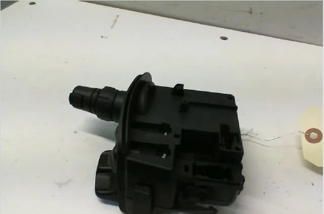 Commande essuie glace RENAULT MODUS Phase 1 09-2004--12-2007 1.5 DCI 80ch occasion — photo 3