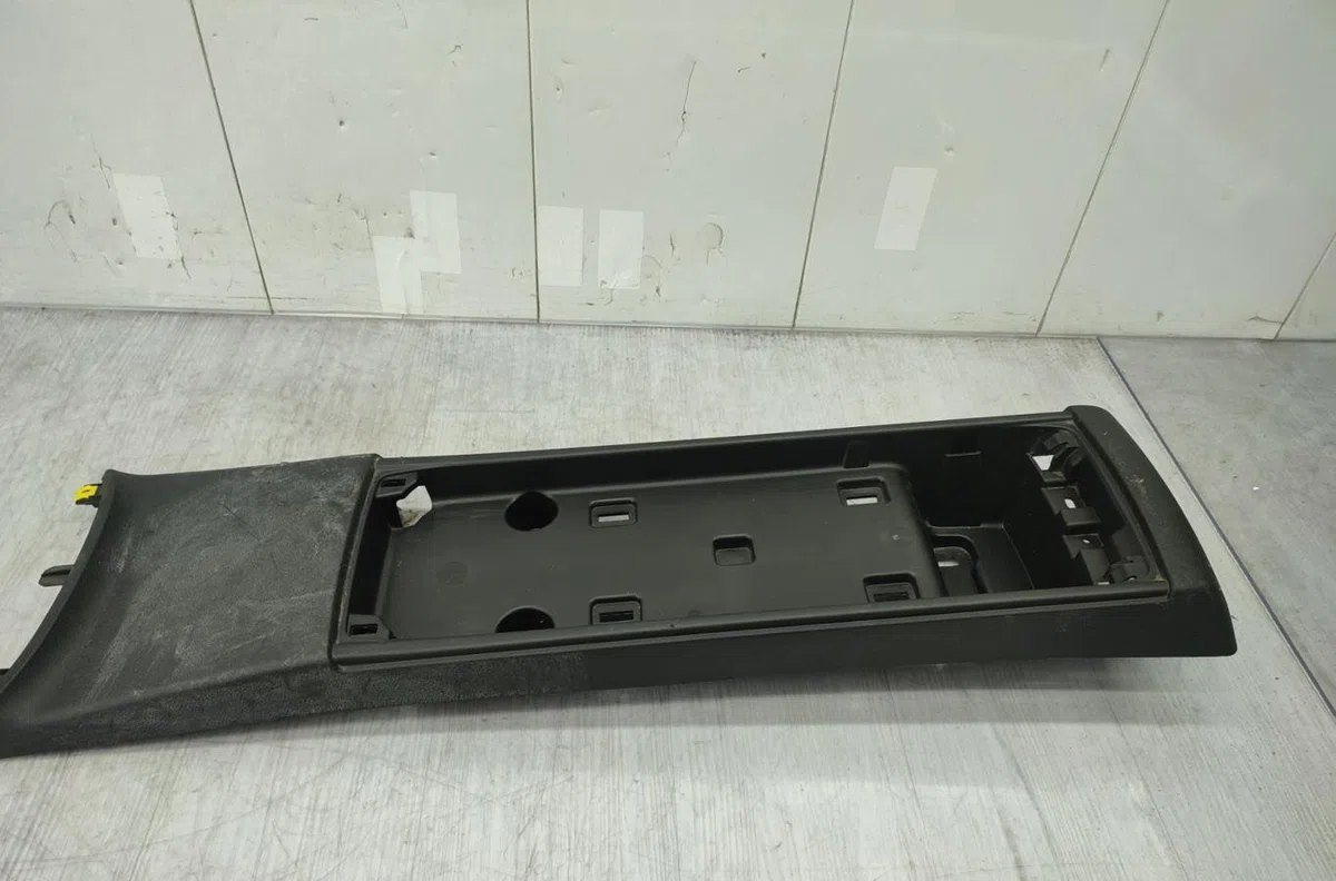 Commande leve-glace porte arrière droite CITROEN BERLINGO 3 M PHASE 1 occasion — photo 2