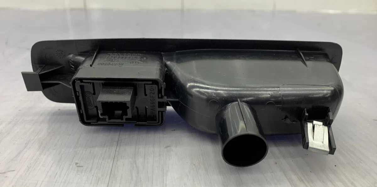 Commande leve-glace porte arrière droite RENAULT MEGANE 3 PHASE 2 occasion