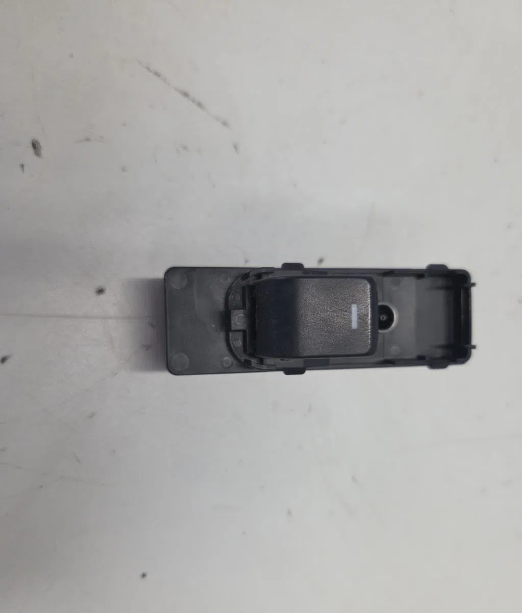 Commande lève-glace porte avant droite MAZDA CX5 1 PHASE 2 occasion