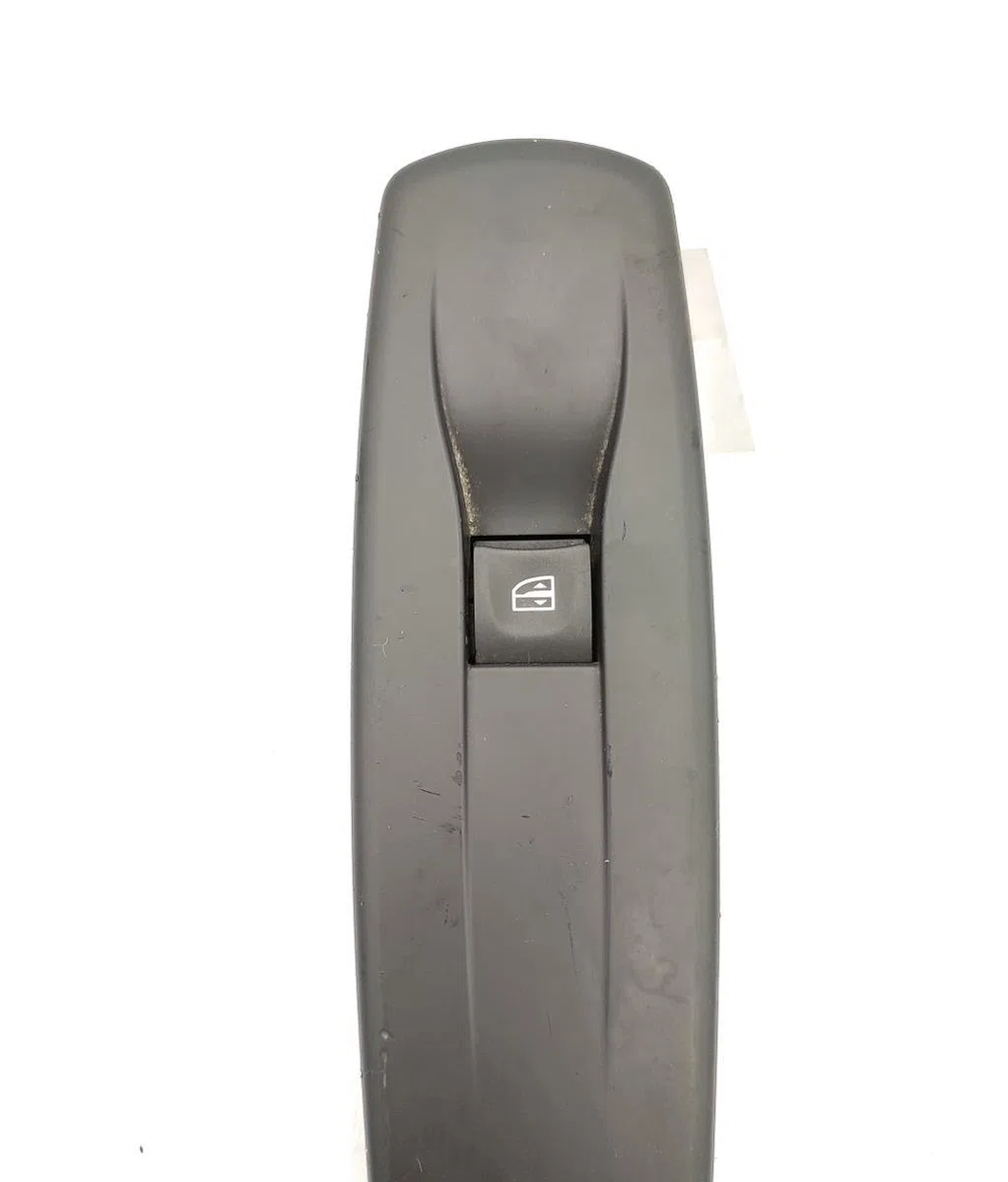 Commande lève-glace porte avant droite RENAULT MEGANE 3 PHASE 1 BREAK occasion — photo 4