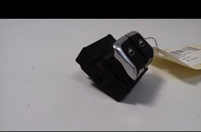 Commande lève-glace porte avant gauche Audi A3 (8V1, 8VK) 2.0 tdi (2012-2017) occasion — photo 2
