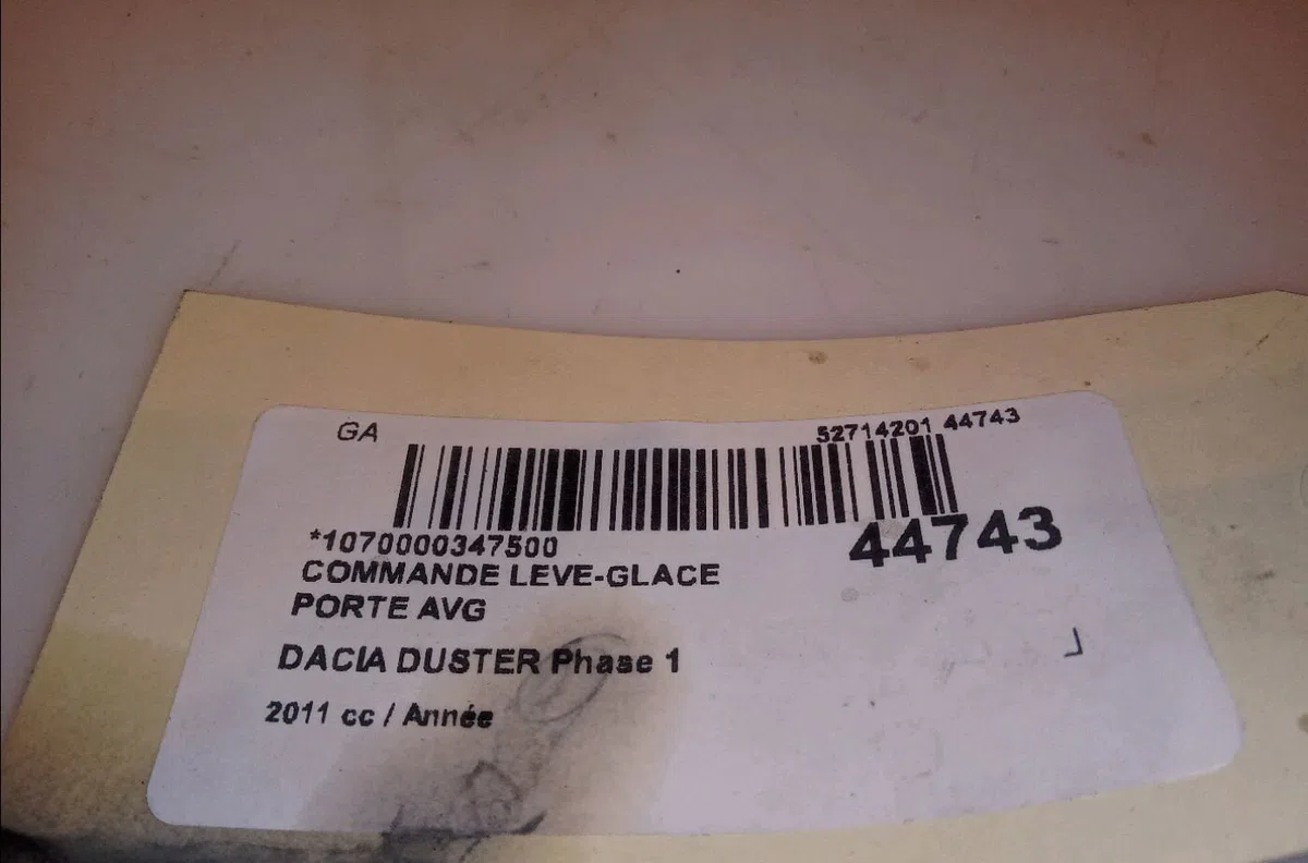 Commande lève-glace porte avant gauche Dacia DUSTER (HS_) 1.6 16v (2010-2018) occasion — photo 4
