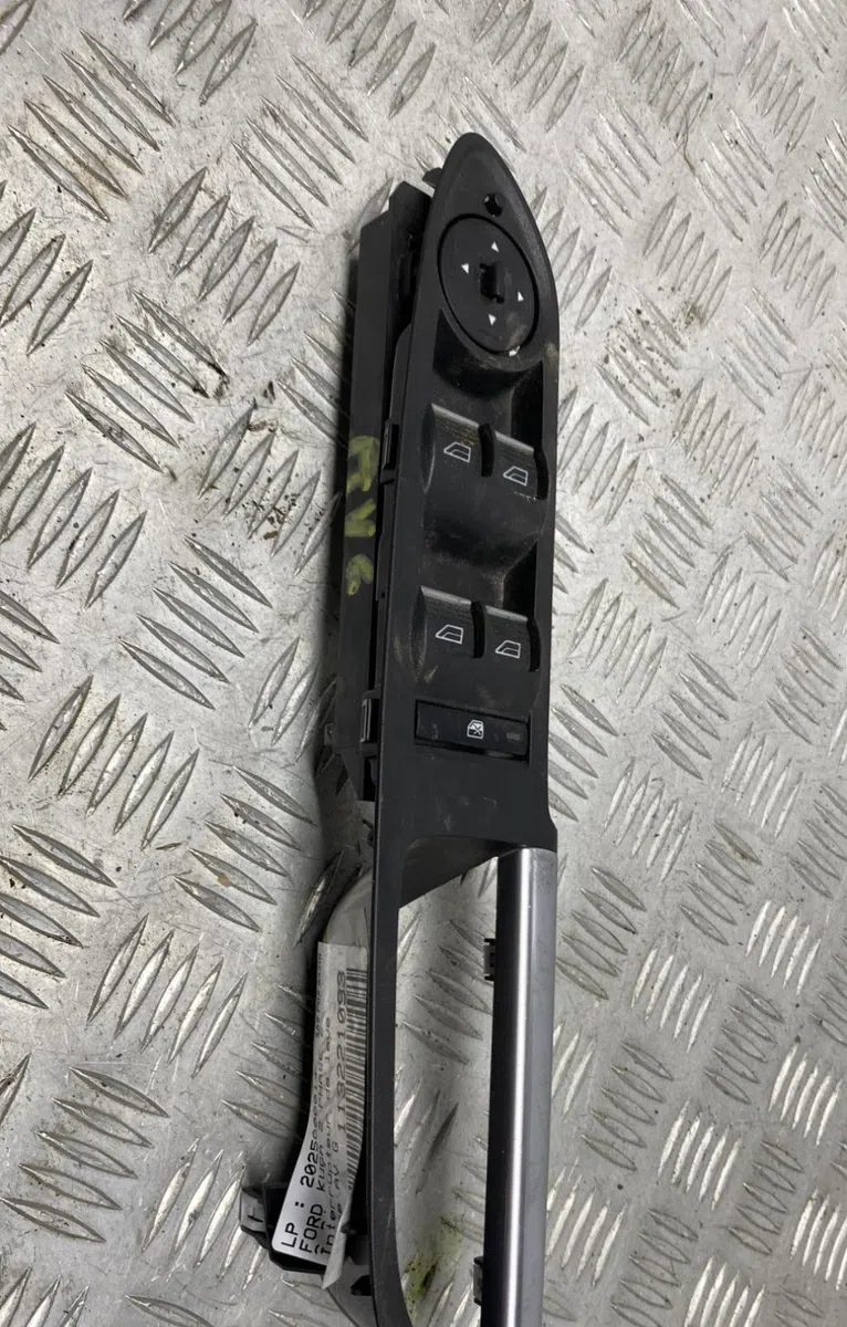 Commande lève-glace porte avant gauche FORD KUGA 2 PHASE 2 occasion — photo 2