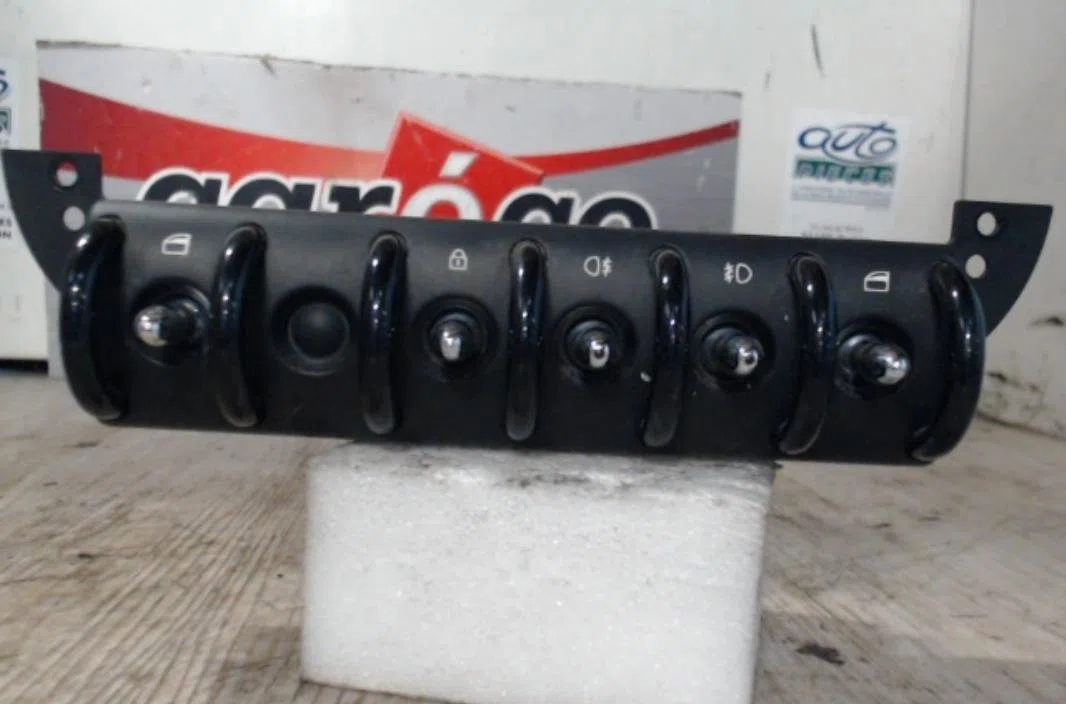 Commande lève-glace porte avant gauche Mini MINI (R50, R53) Cooper (2001-2006) 3 portes occasion — photo 2