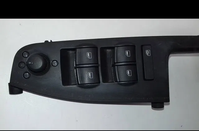 Commande lève-glace porte avant gauche Seat EXEO ST (3R5) 2.0 tdi (2009-2013) occasion — photo 2