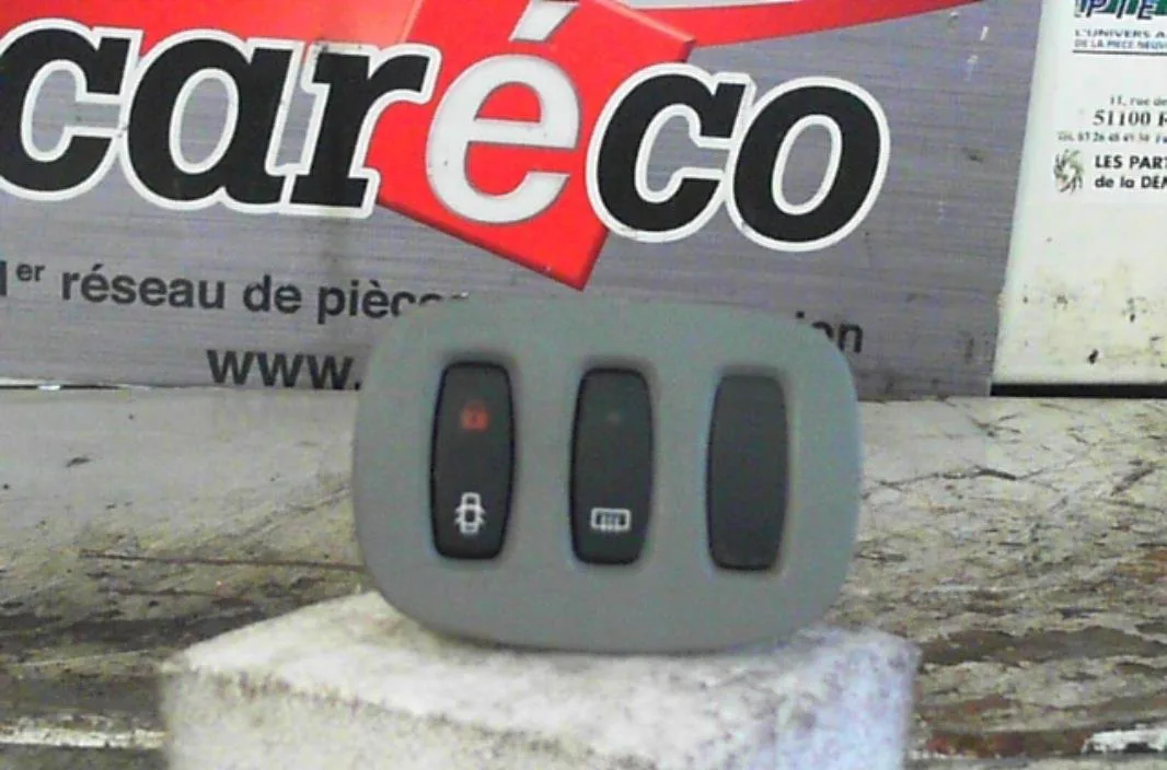 Commande toit ouvrant NISSAN PRIMASTAR 1 PHASE 2 occasion