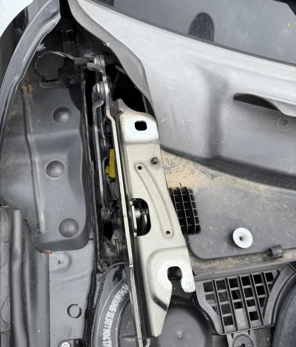 Compas g capot Mini MINI (F56) Cooper (2013) occasion