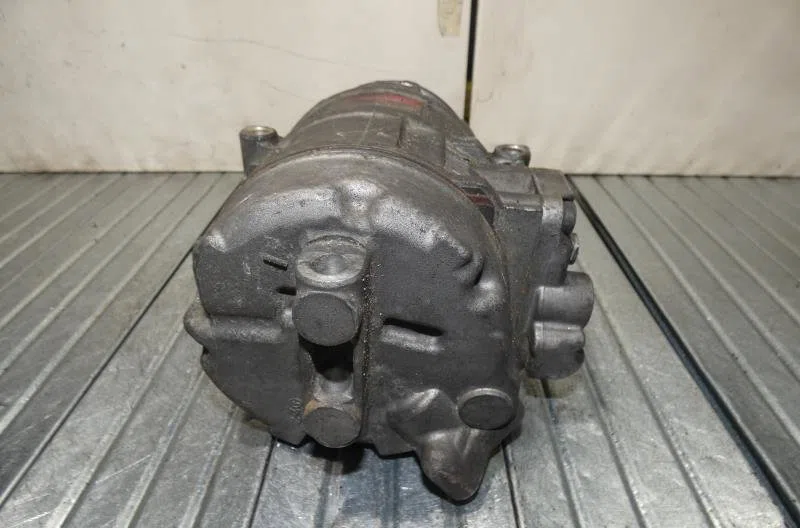 Compresseur air conditionne BMW SERIE 3 E46 PHASE 2 occasion — photo 2