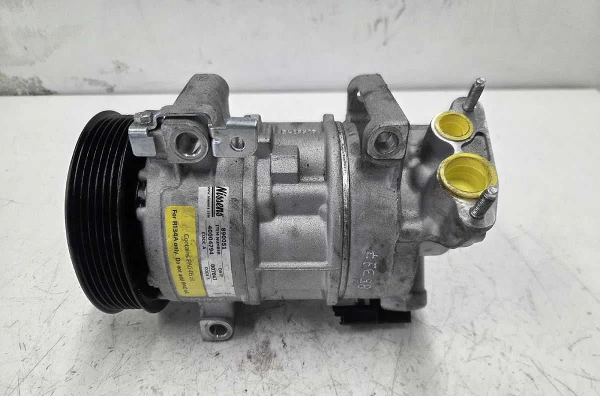Compresseur air conditionne CITROEN C4 2 PHASE 1 occasion — photo 3