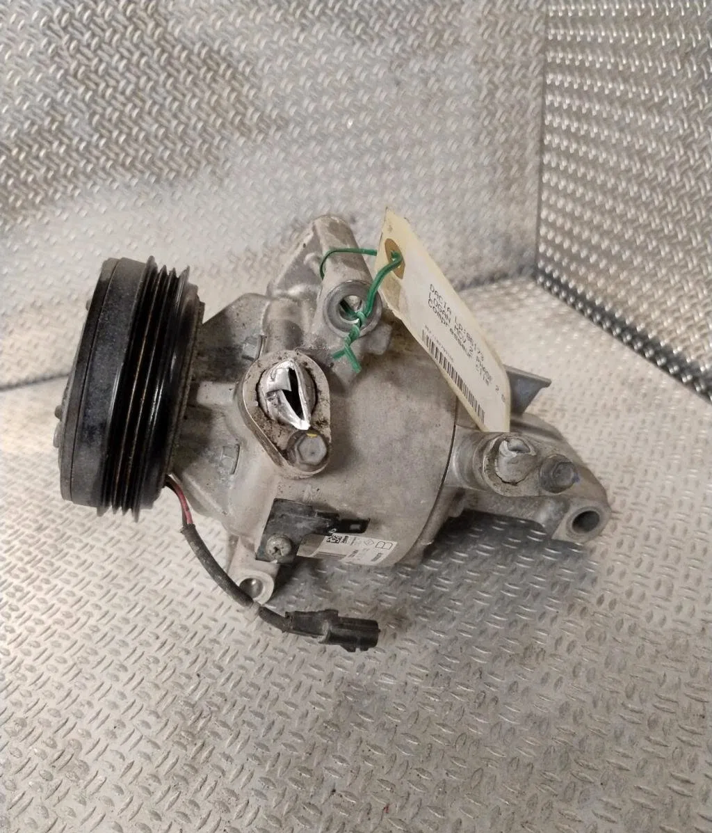 Compresseur air conditionne DACIA LOGAN MCV 2  LOGAN MCV 2 PHASE 2 BREAK occasion
