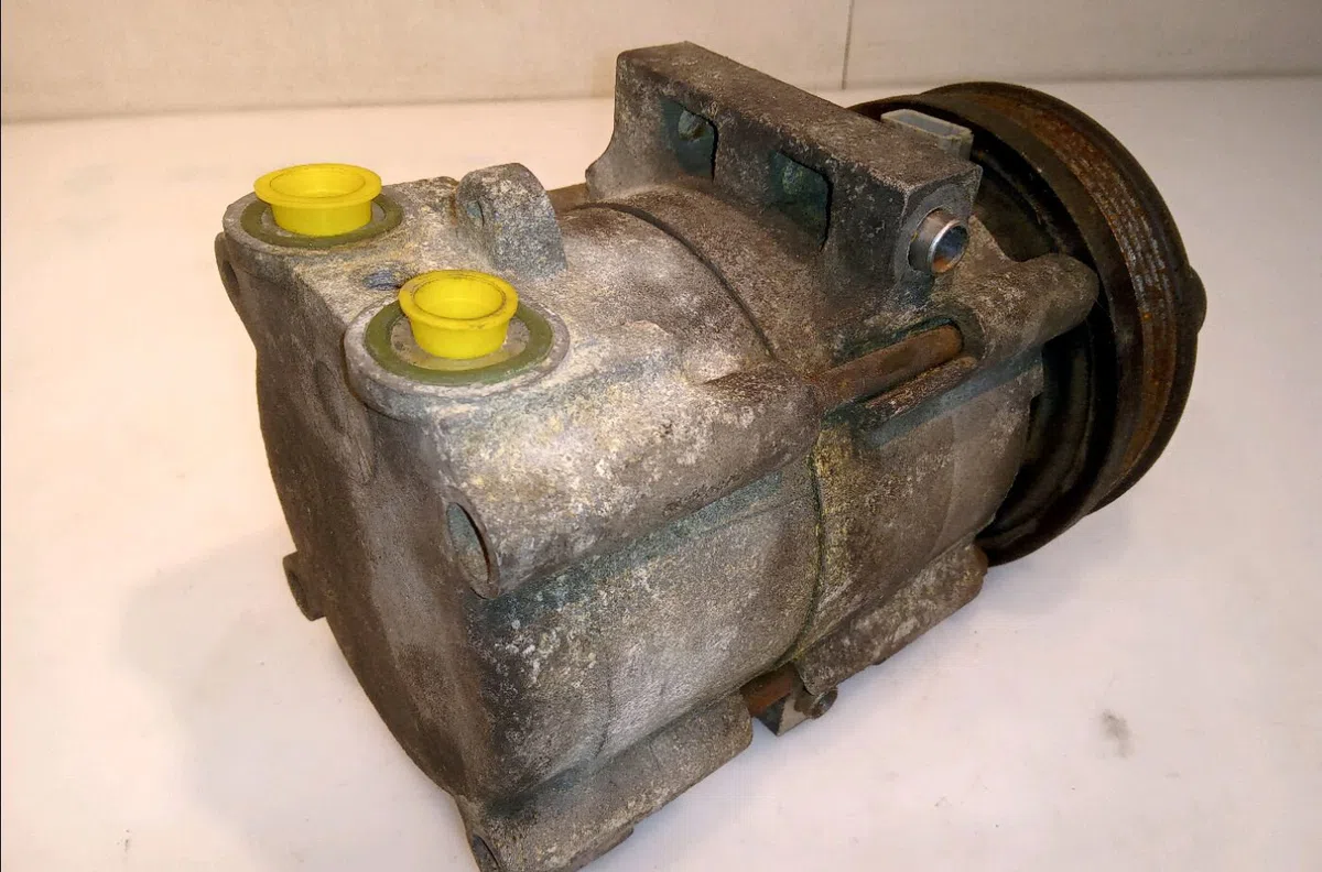 Compresseur air conditionne Ford COUGAR (EC_) 2.5 v6 24v (1998-2001) occasion — photo 2
