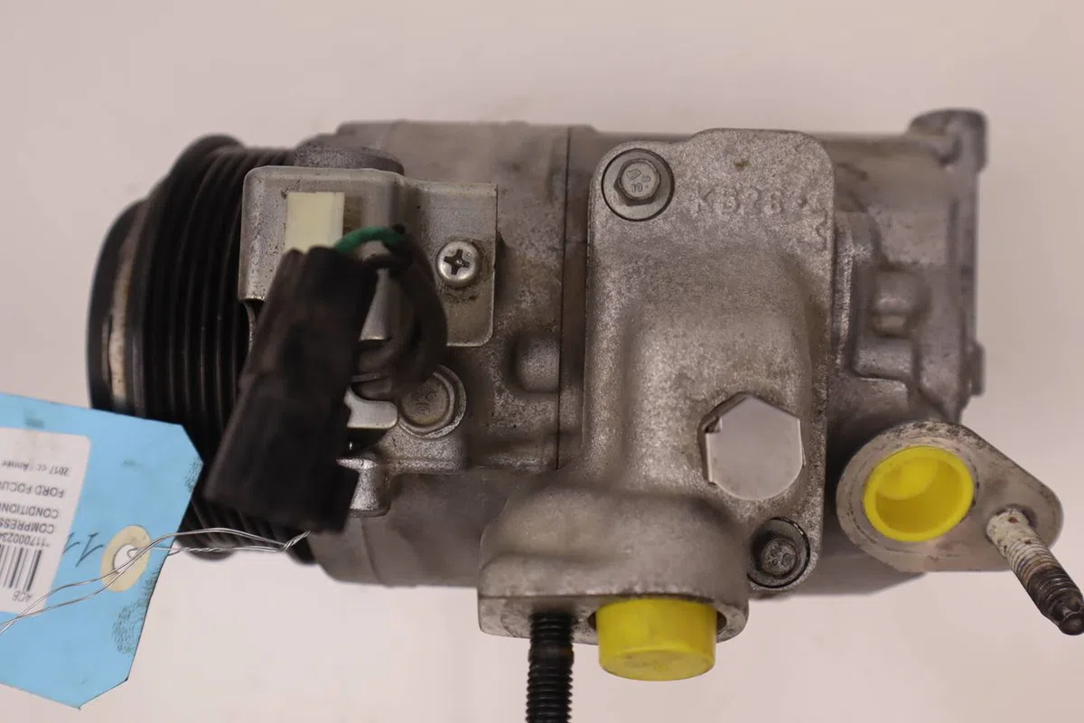 Compresseur air conditionne Ford FOCUS III 1.5 tdci (2014-2017) occasion — photo 2