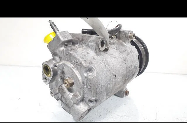 Compresseur air conditionne Ford KUGA II (DM2) 2.0 tdci (2013-2014) occasion — photo 2