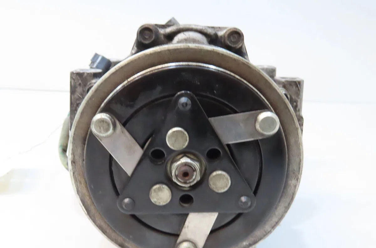 Compresseur air conditionne Mazda 3 (BL) 1.6 mz-cd (bl14) (2008-2013) occasion — photo 2