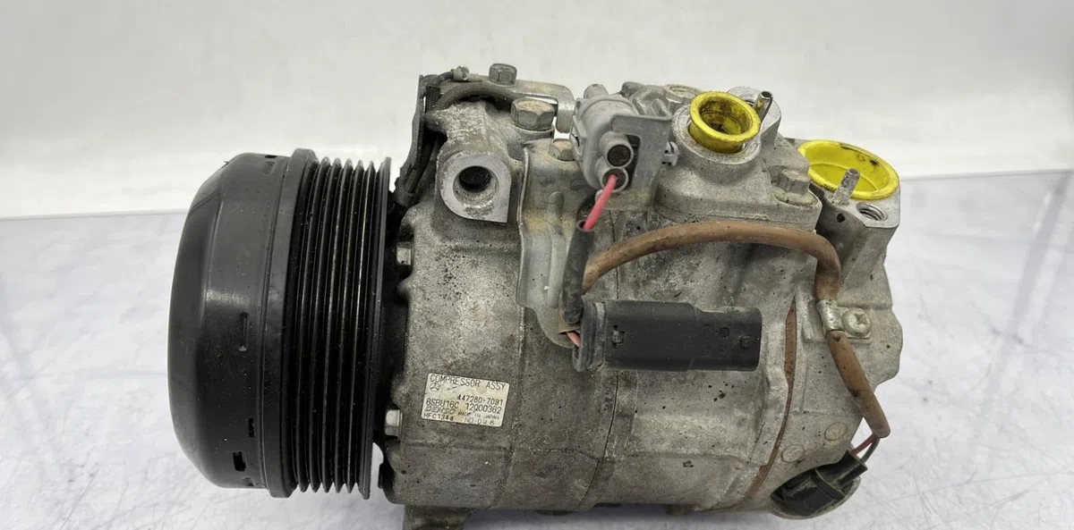 Compresseur air conditionne MERCEDES CLASSE C 204 PHASE 2 BREAK occasion — photo 2