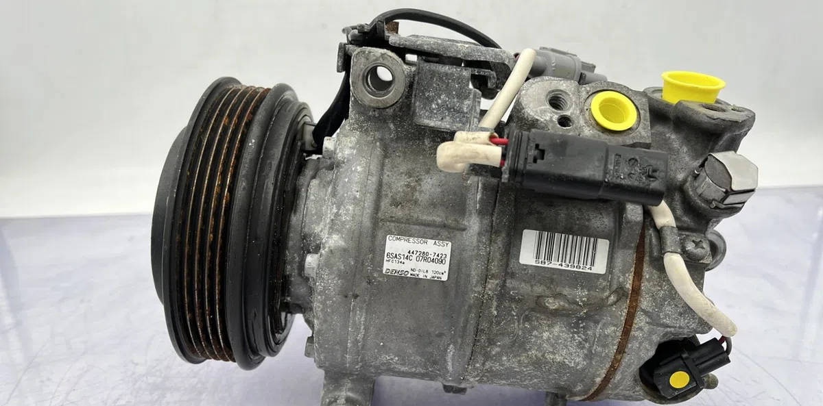 Compresseur air conditionne MERCEDES CLASSE GLA 156 PHASE 1 occasion — photo 2