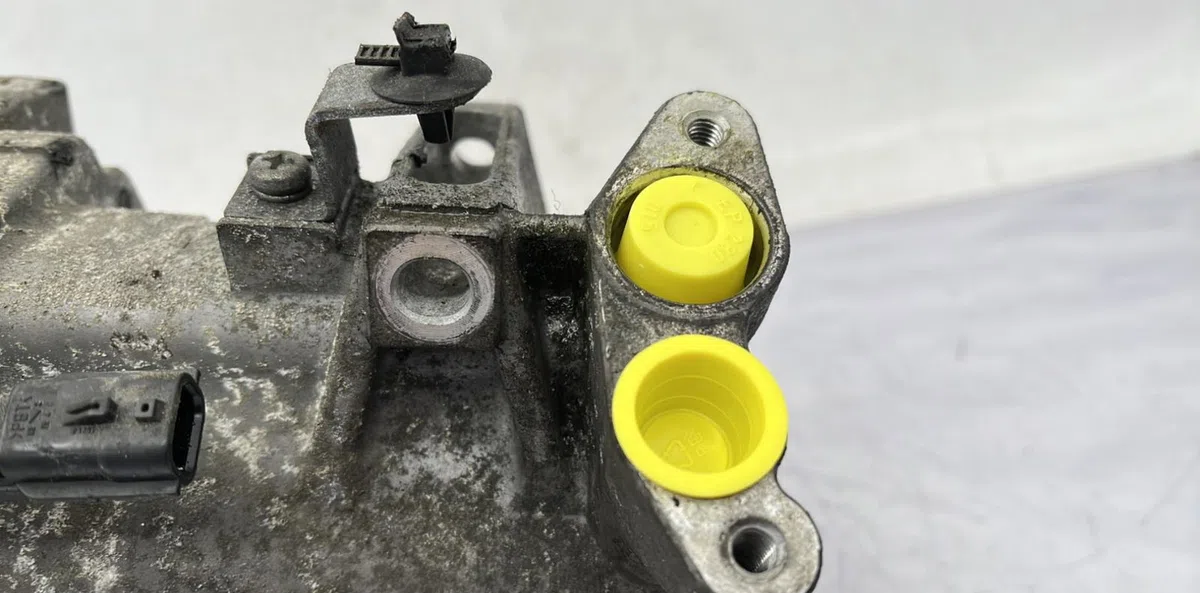 Compresseur air conditionne NISSAN PULSAR occasion — photo 2