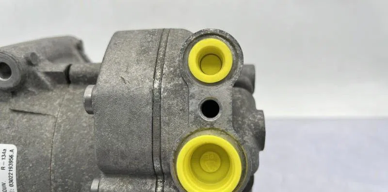 Compresseur air conditionne OPEL ASTRA J PHASE 1 occasion — photo 3
